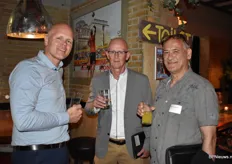 V.l.n.r. Maurice Kroes van Origin Fruit Direct, Jan Gert Woelderink en Willem Lammerink van Pronafit. 