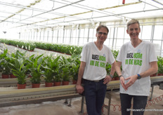 Natuurlijk even op de foto met de planten! Corné en Arthur Houtepen runnen kwekerij Houtepen. 