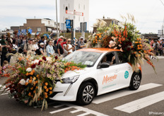 Alle auto's trokken veel bekijks