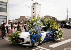 overladen met bloemen