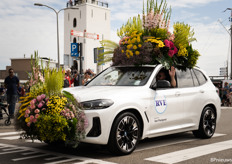 Personenauto aangeboden door RVE Plantenhandel