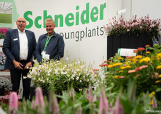 Evert-Jan Luitjes en zijn collega waren voor het tweede jaar hier op de beurs voor Schneider Youngplants