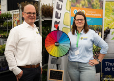 Mariëlle Gooijaers en André Hubregtse van Talentboom die dit jaar hun 25-jarig jubileum vieren