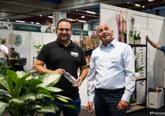 Ah toch wel, hier Jack Beekhuizen van SurePlants met Rob Batist van Green Sales