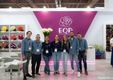 Het team van Ecuadorian Quality Roses, ze doen echter veel meer dan rozen!