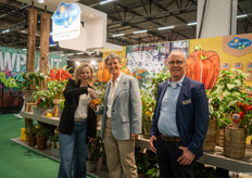 Het team van Pick & Joy met de plantjes waarmee consumenten zelf hun groenten en fruit kunnen groeien 